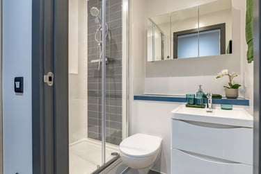 Luxury Studio - Image 6